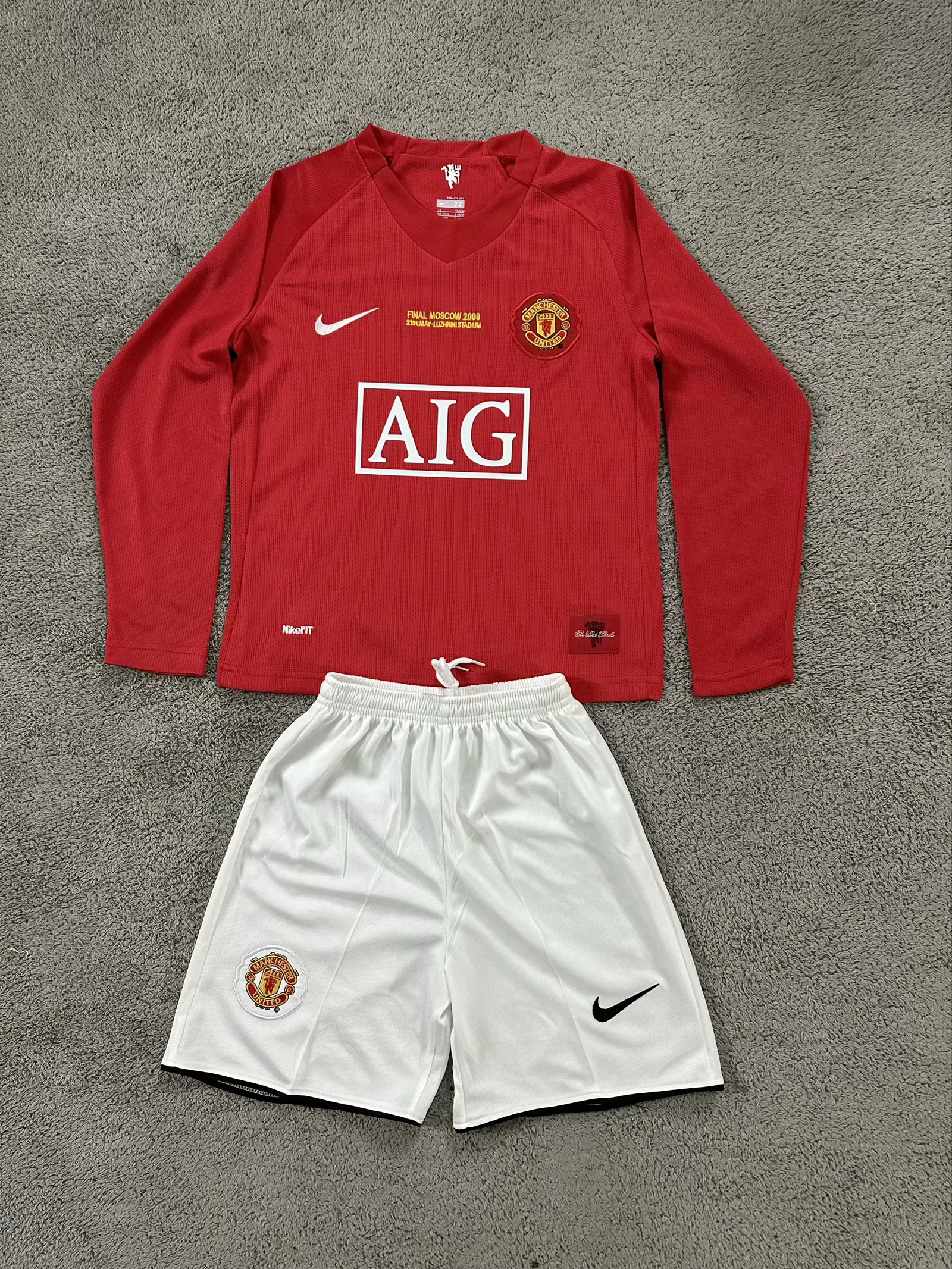 Camisa Manchester United Home 07/09 Conjunto Infantil (Versão Curta/Manga Longa Retrô)
