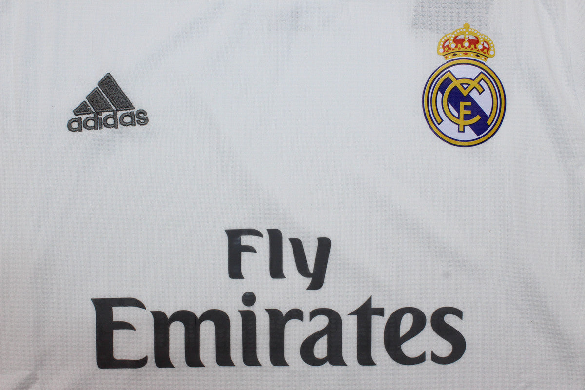 Kit Real Madrid Home 15/16 Conjunto Infantil (Versão Torcedor Retrô)