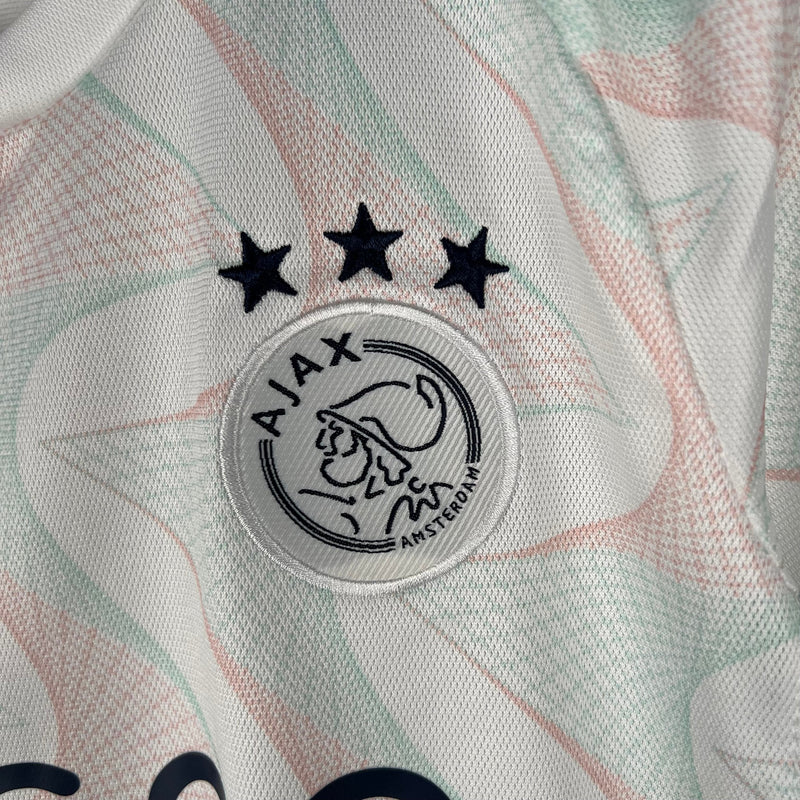 AJAX AWAY 23/24 KIT INFANTIL