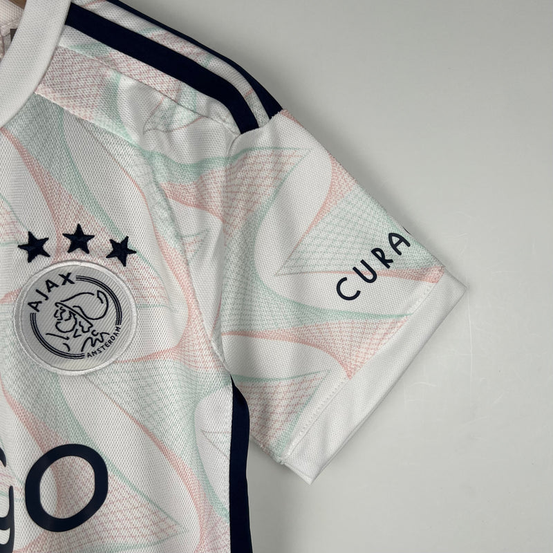 AJAX AWAY 23/24 KIT INFANTIL