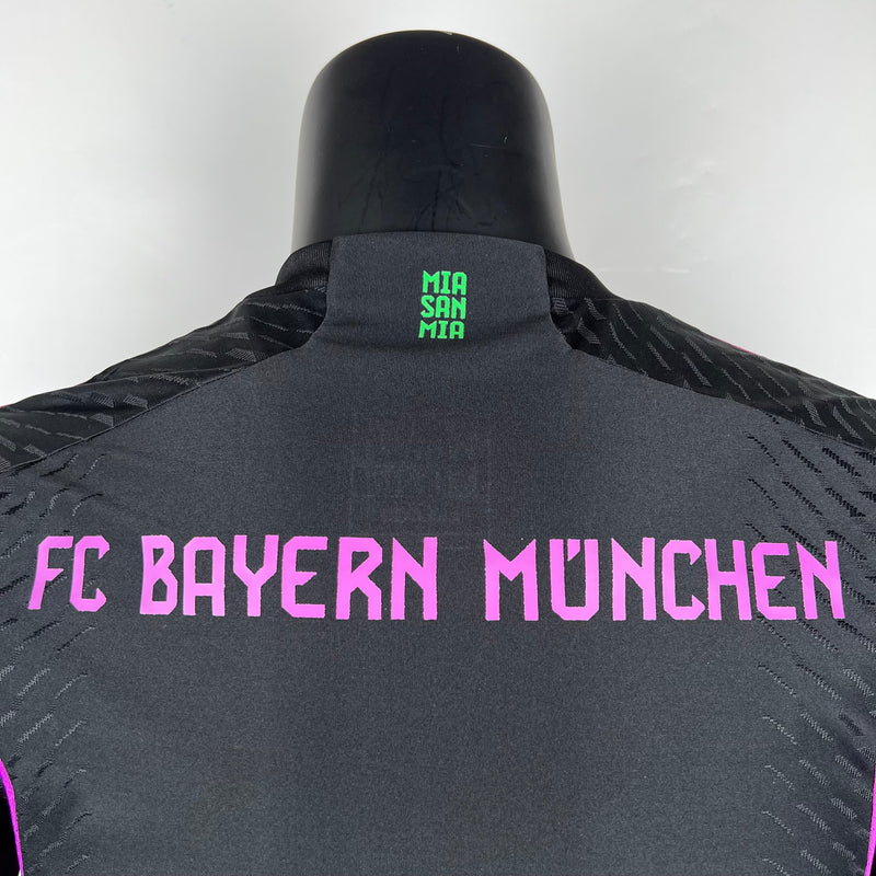 BAYERN DE MUNICH EDIÇÃO ESPECIAL II 23/24 homem (VERSÃO JOGADOR)