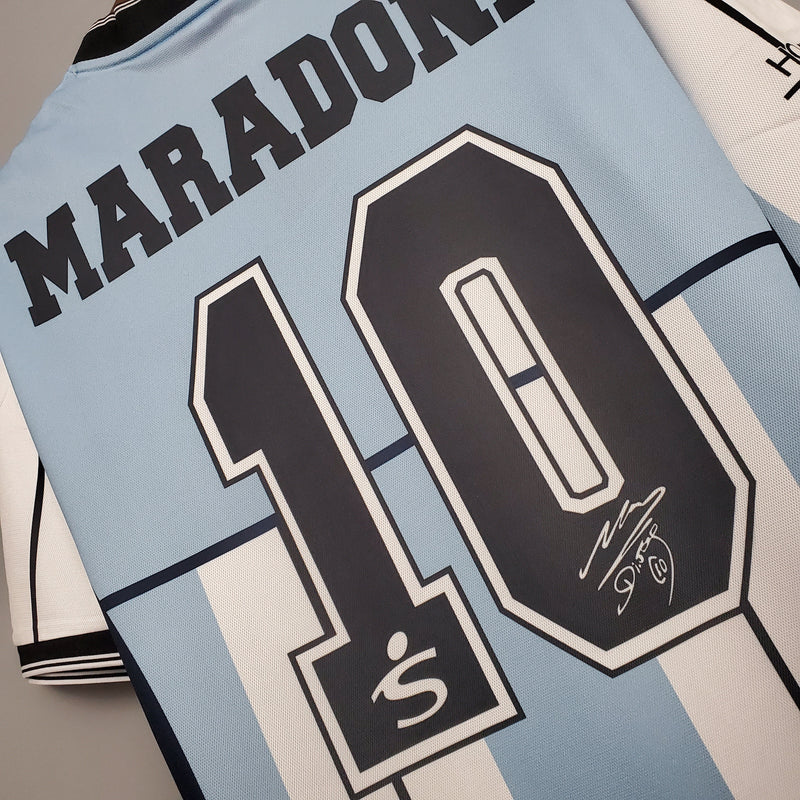 ARGENTINA EDIÇÃO ESPECIAL MARADONA 2001 (RETRO)