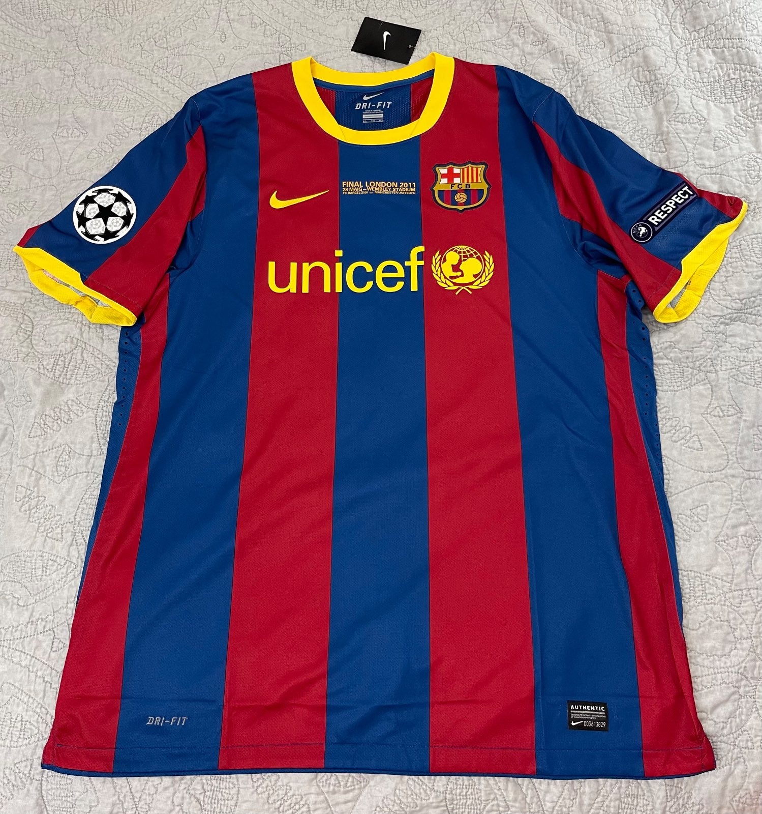 Camisa Barcelona Home 10/11 (Versão Retrô)
