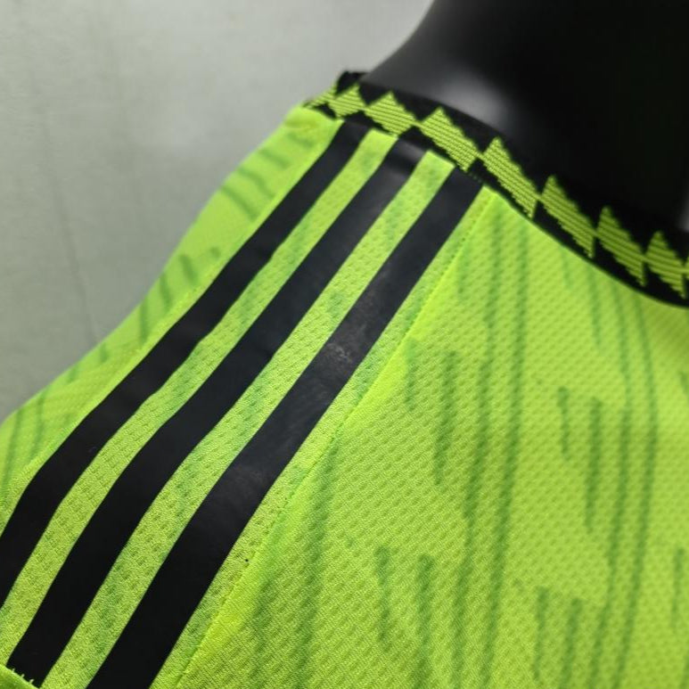 Camisa Manchester United Third 22/23 (Versão Jogador Retrô)