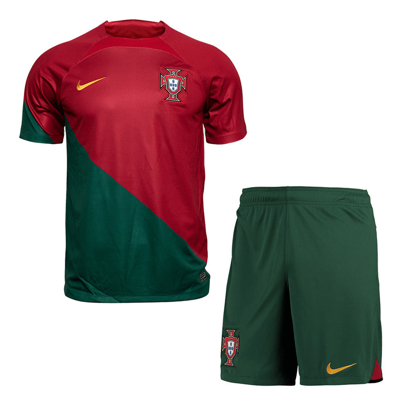 Kit Seleção Portuguesa Home 2022 Conjunto Infantil (Versão Curta Retrô)