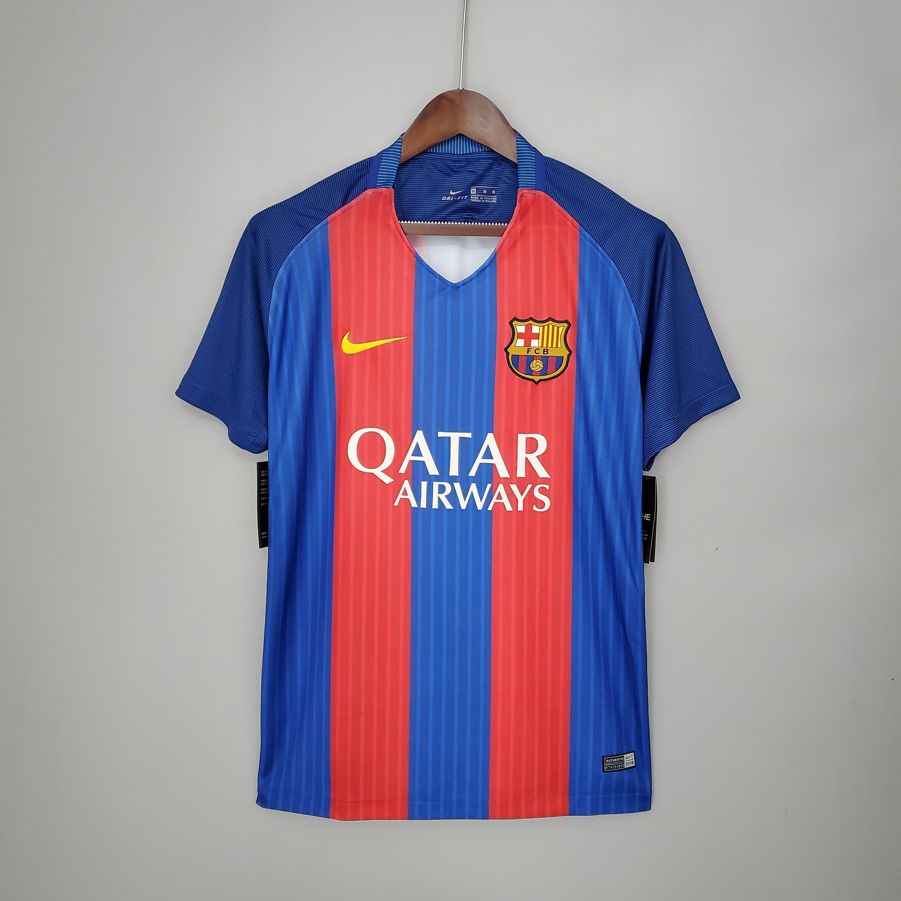 Camisa Barcelona Home 16/17 (Versão Retrô)