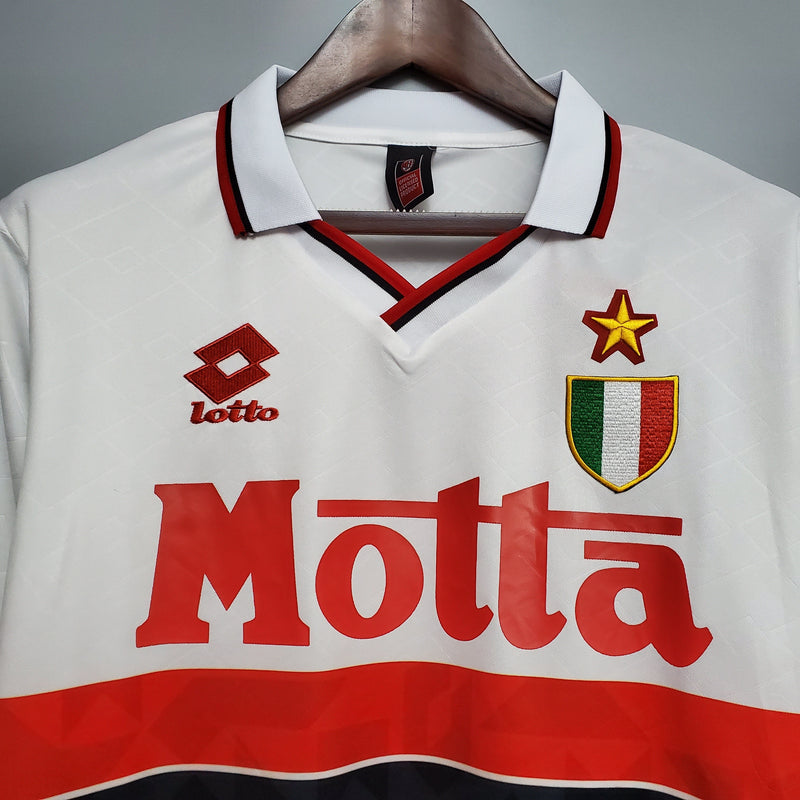 MILAN IV 93/94 homem (RETRO)