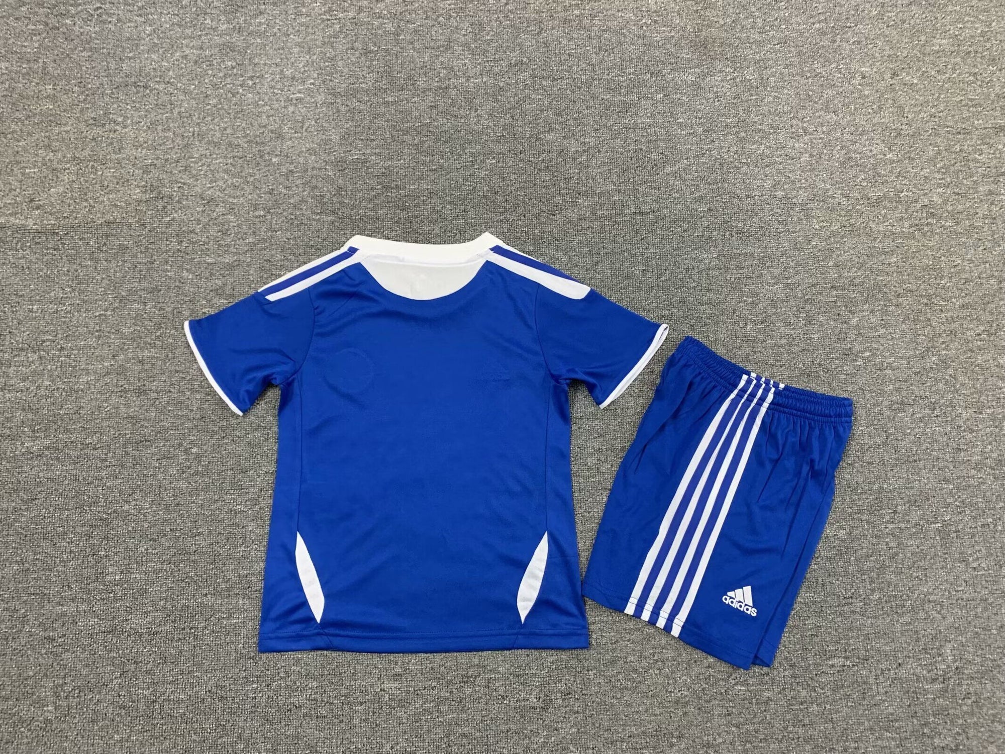 Kit Chelsea F.C. Home 11/12 Conjunto Infantil (Versão Torcedor Retro)