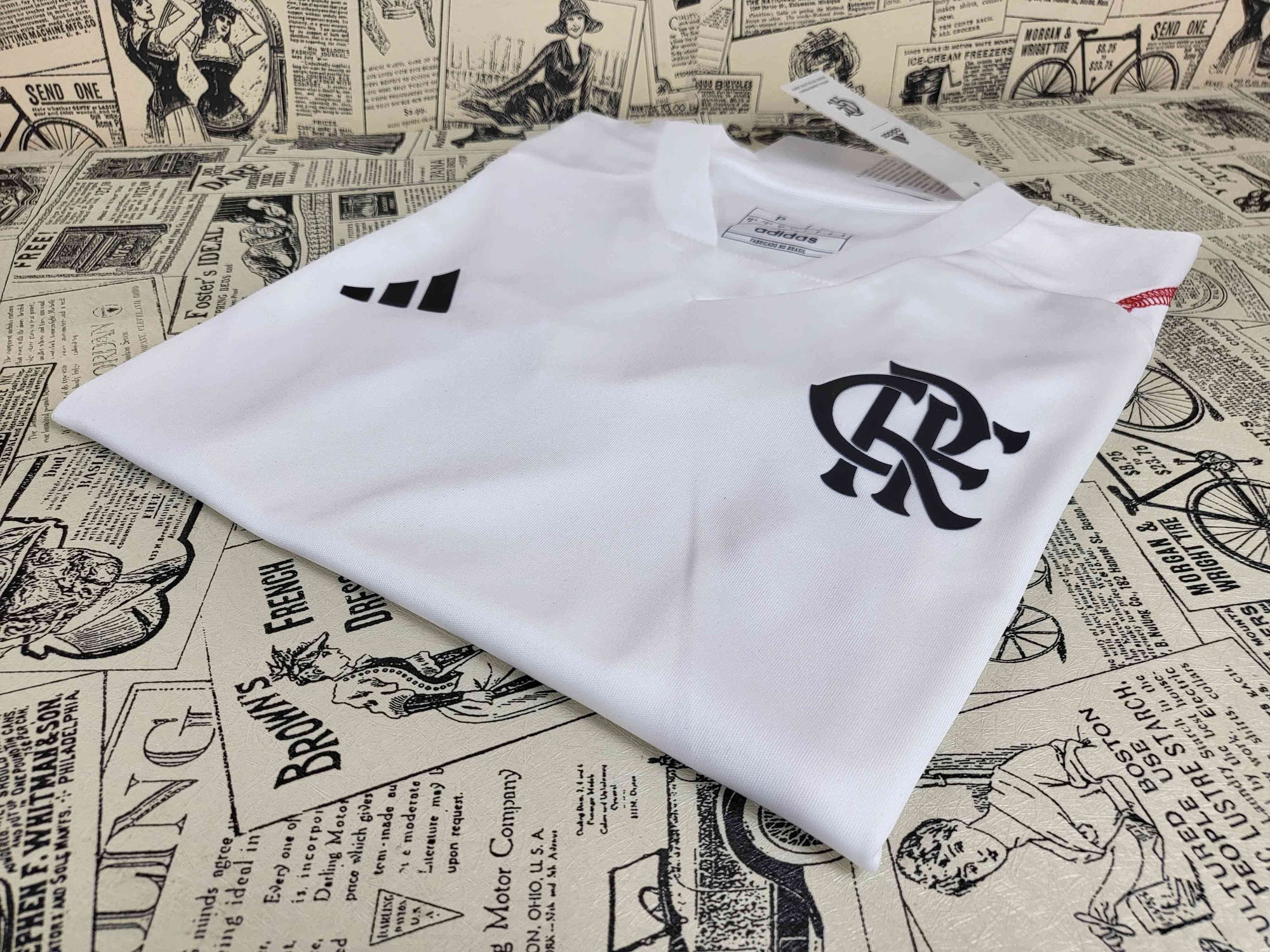 Camisa Feminina Flamengo Branco 23/24 (Versão Torcedor) | EDIÇÃO ESPECIAL