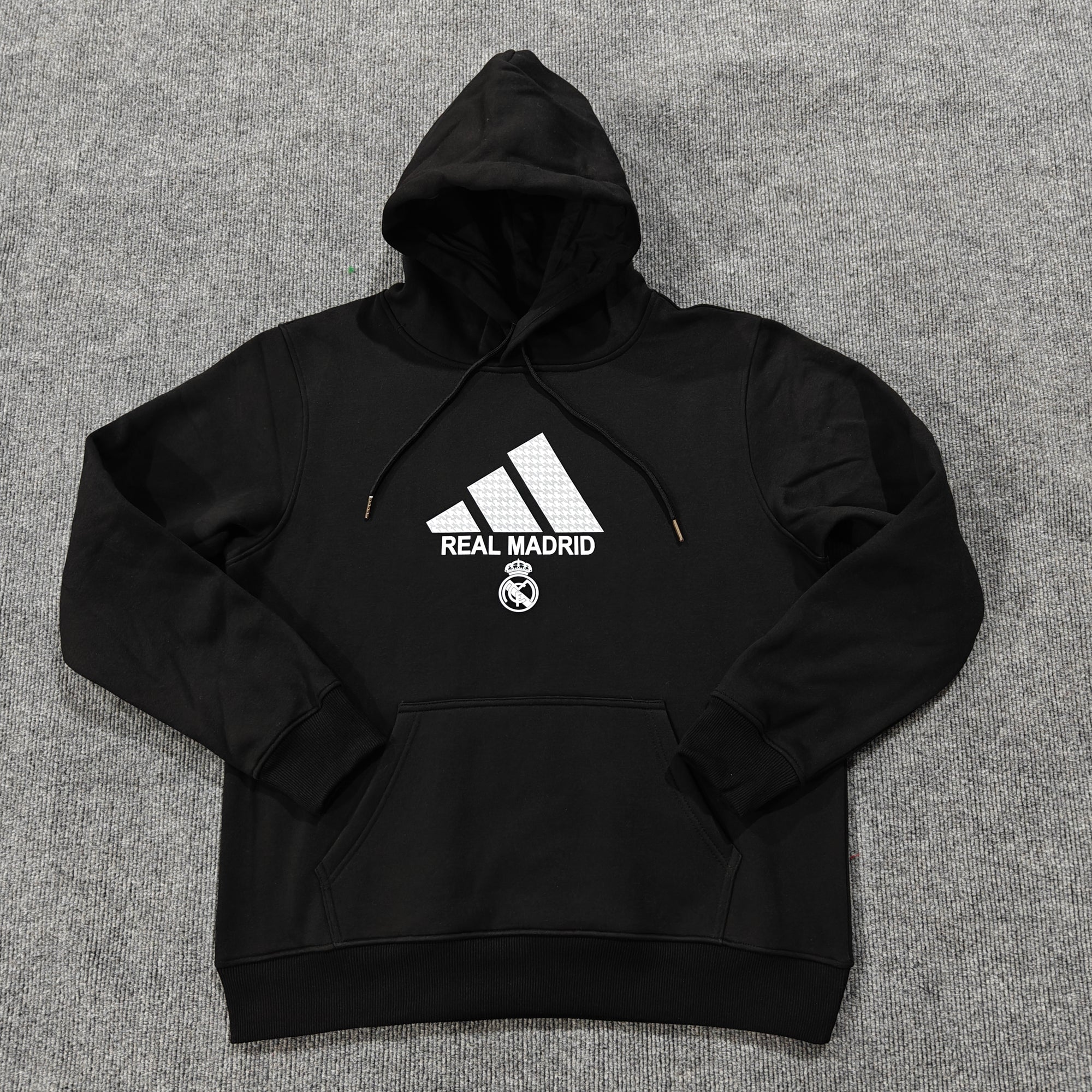Moletom Real Madrid CF | Adidas Chest Logo