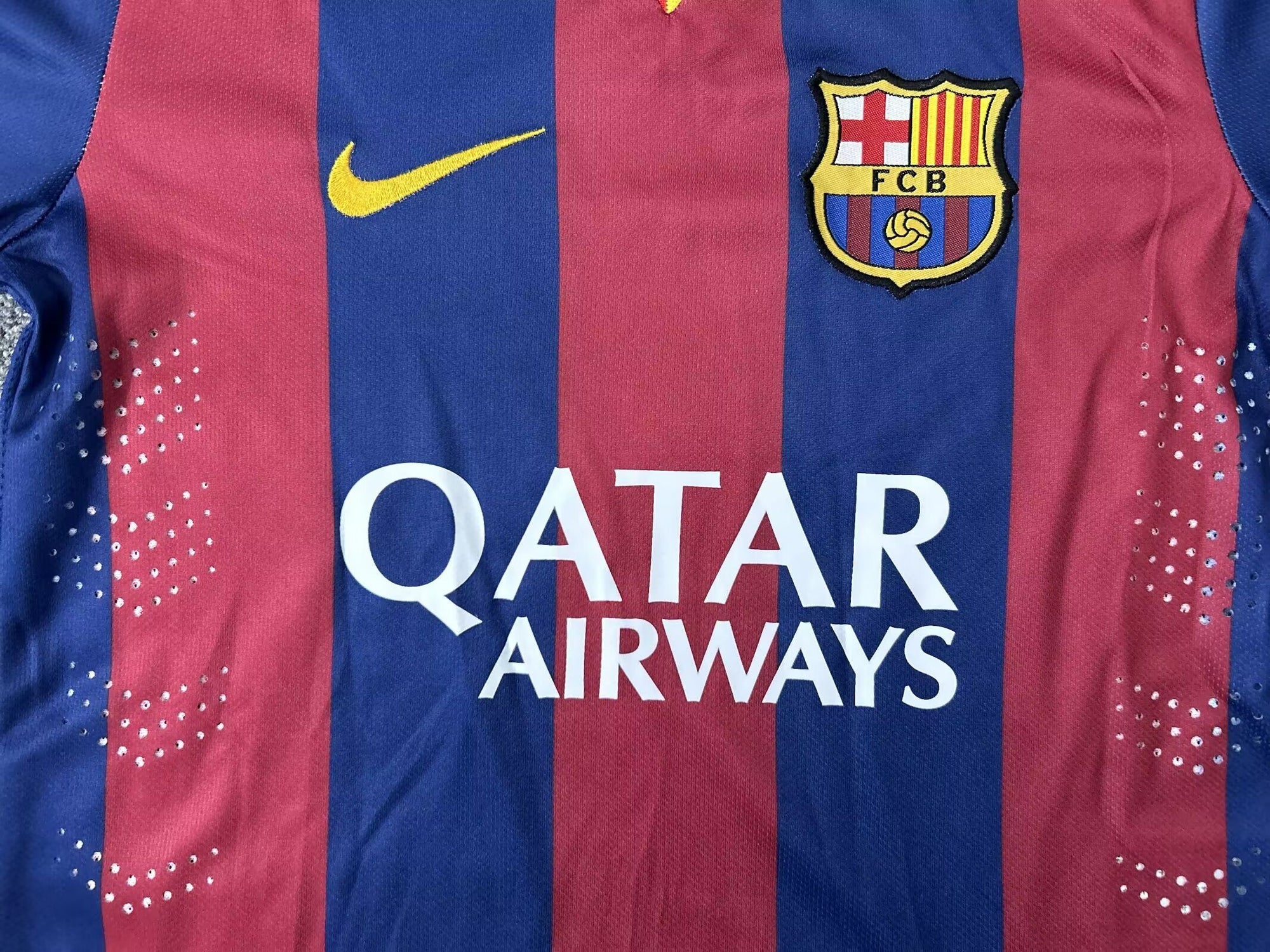 Kit Barcelona Home 14/15 Conjunto Infantil (Versão Manga Longa Retrô)
