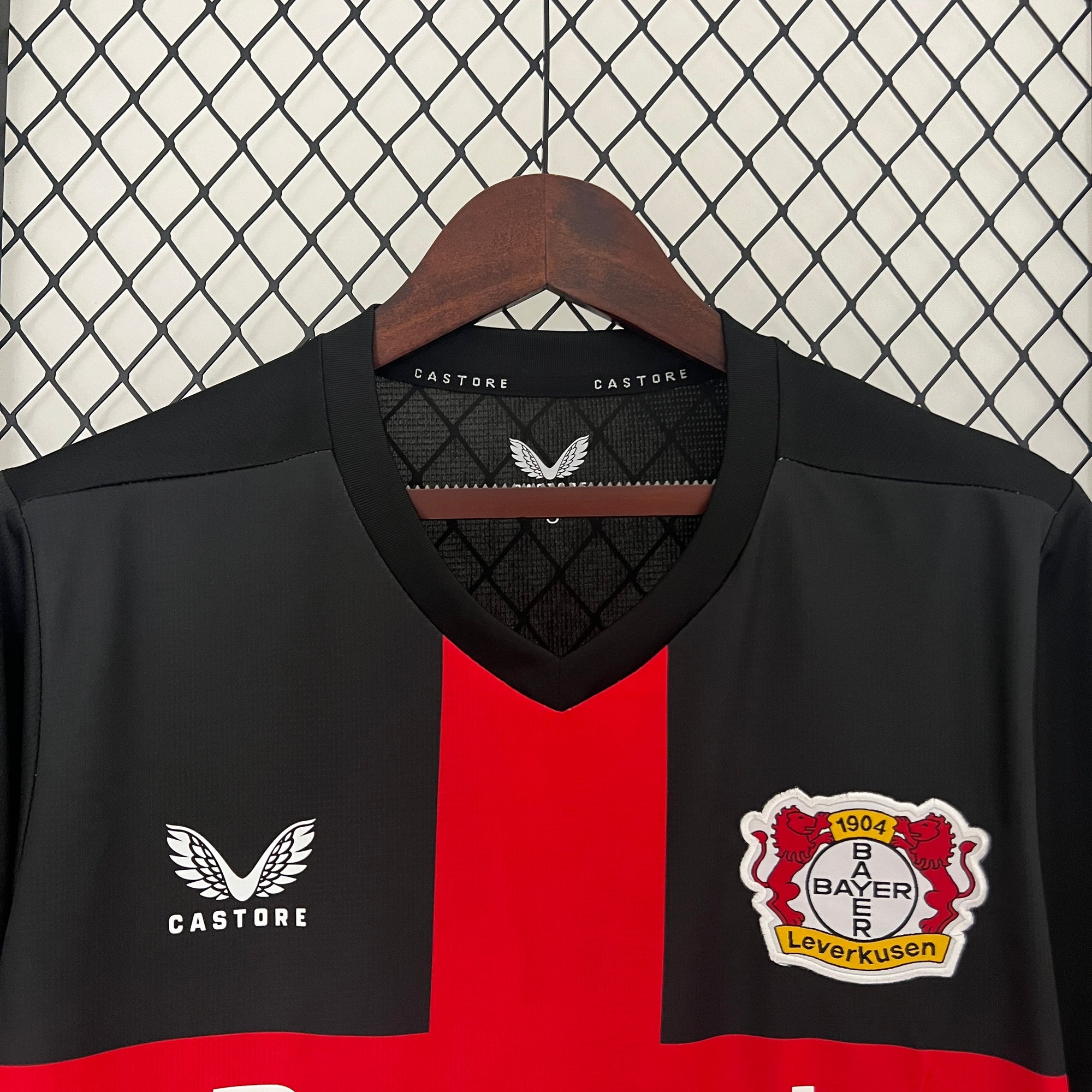 Camisa Bayer Leverkusen Home 23/24 (Versão Torcedor)