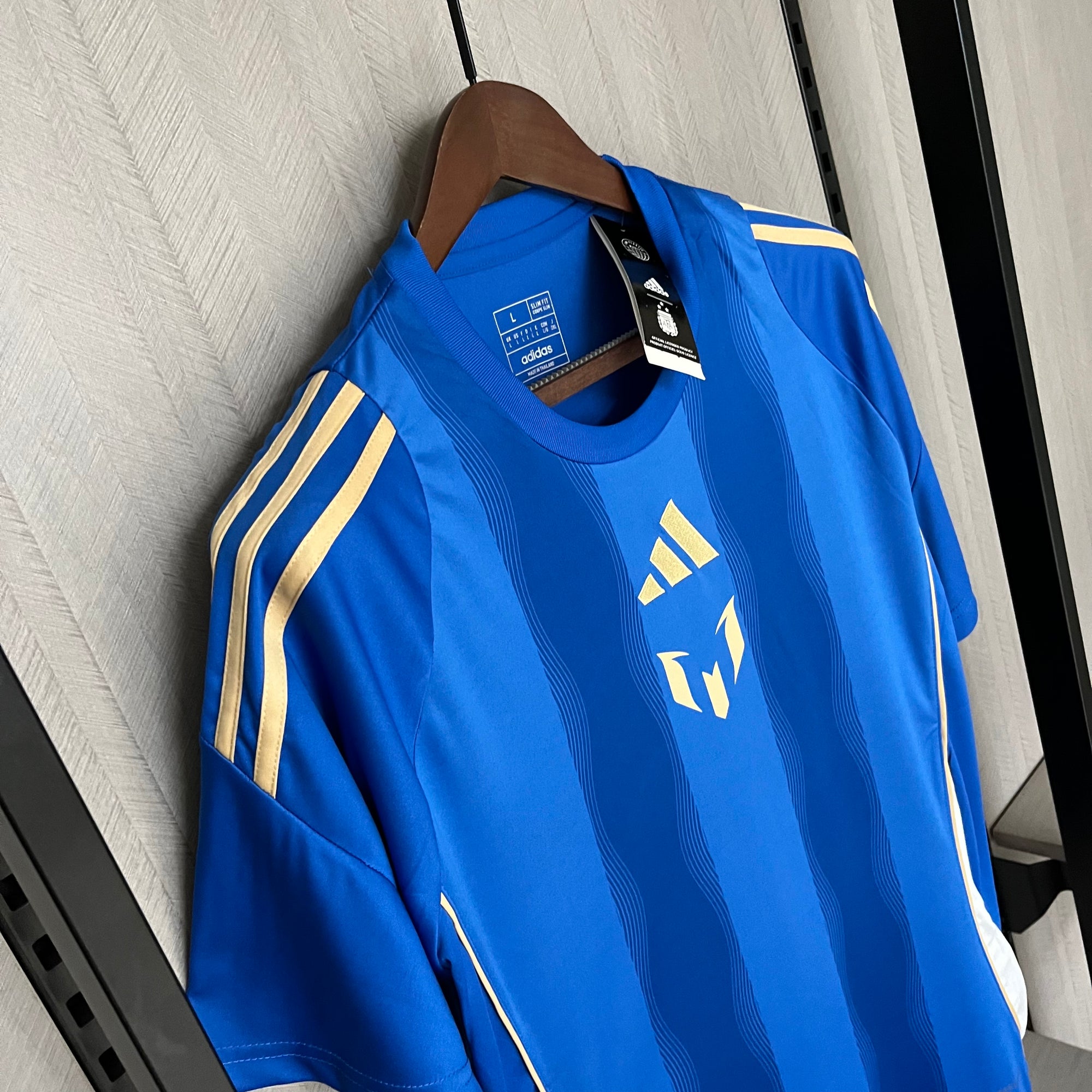 Camisa Seleção Argentina "Blue Messi Style" (Versão Torcedor) | EDIÇÃO ESPECIAL