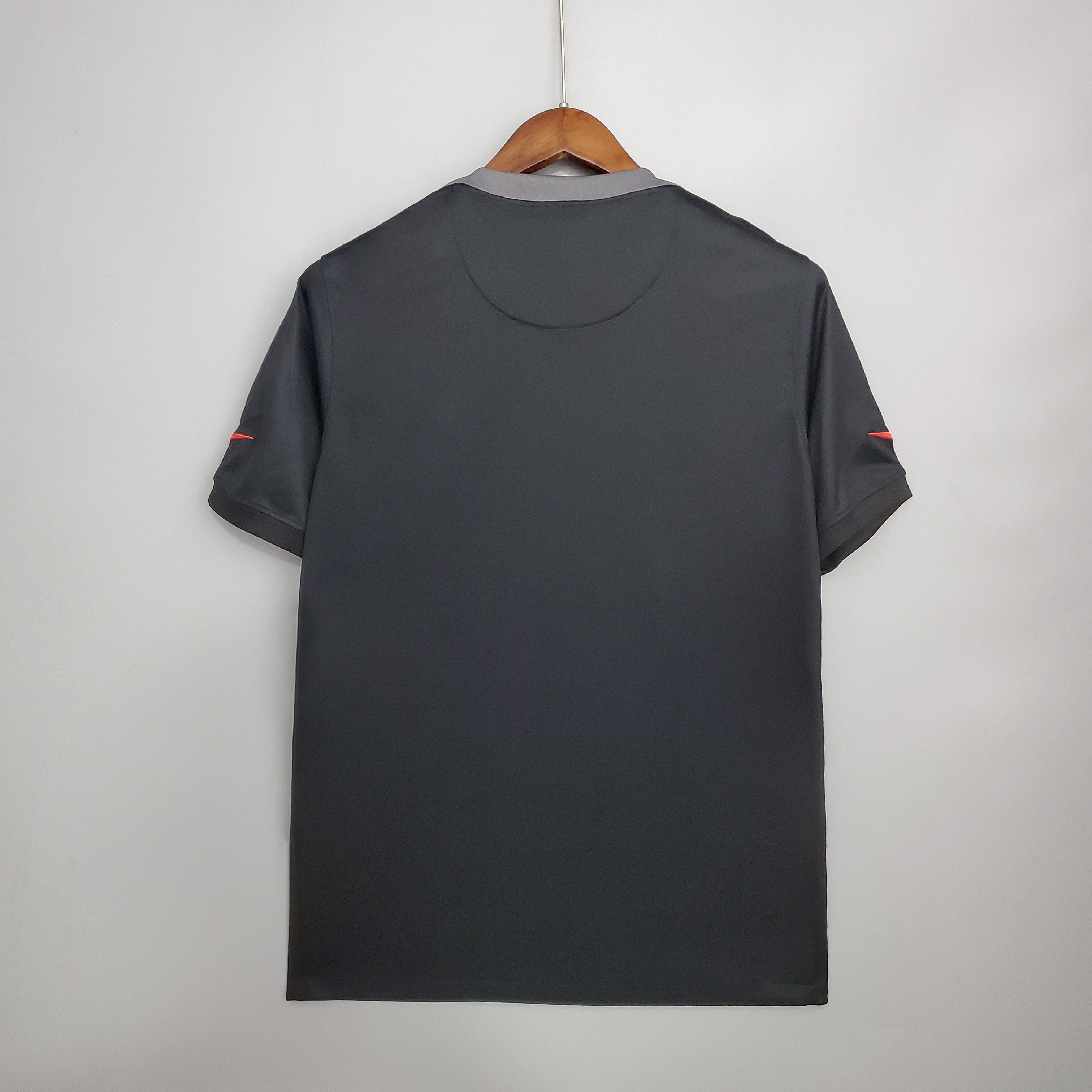 Camisa Paris Saint-Germain Third 21/22 (Versão Retrô)