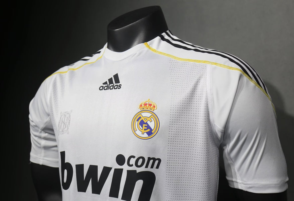 Real Madrid Home Shirt 09/10 (Retro Player Version) 