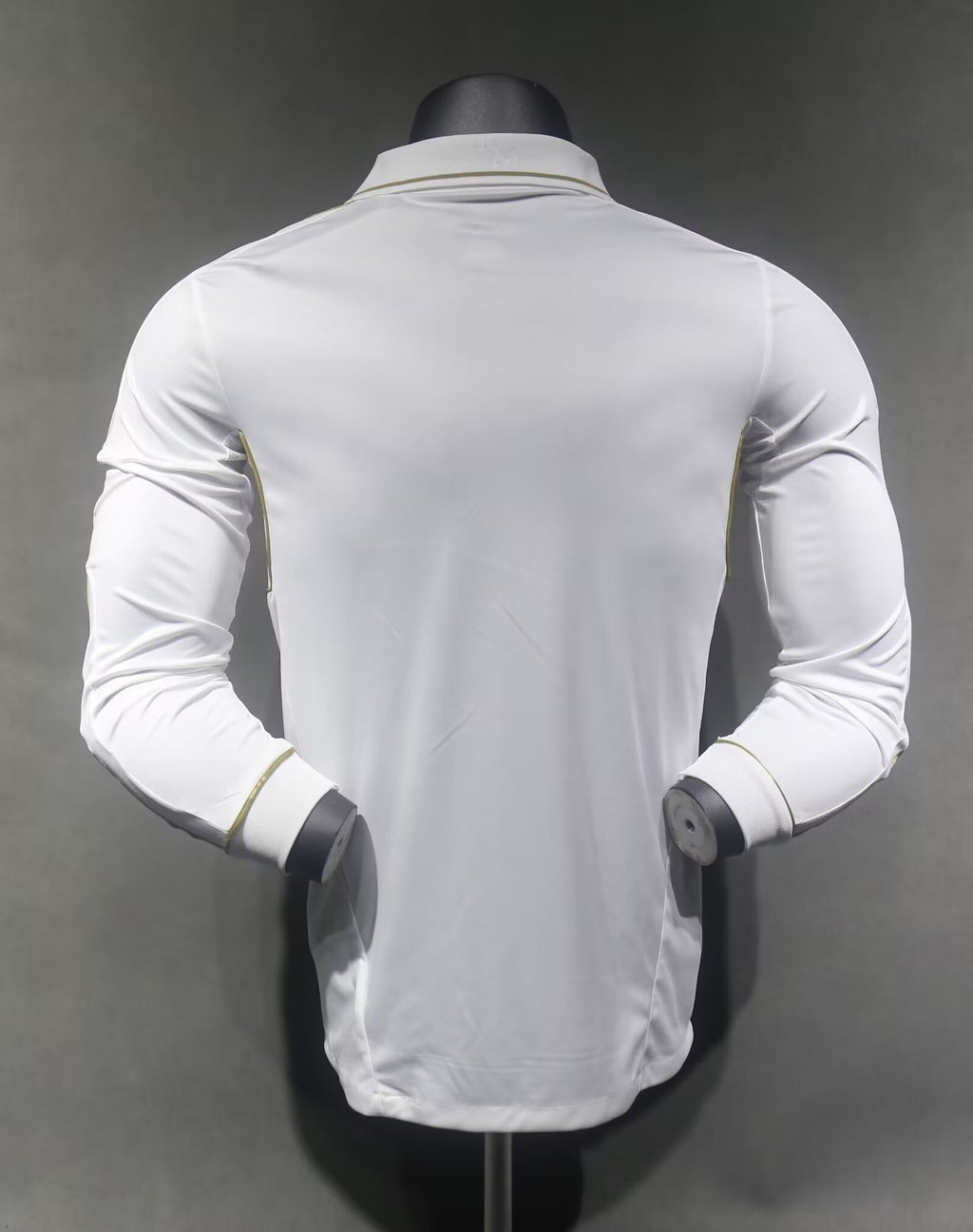 Camisa Real Madrid Home 11/12 (Versão Manga Longa Jogador Retrô)