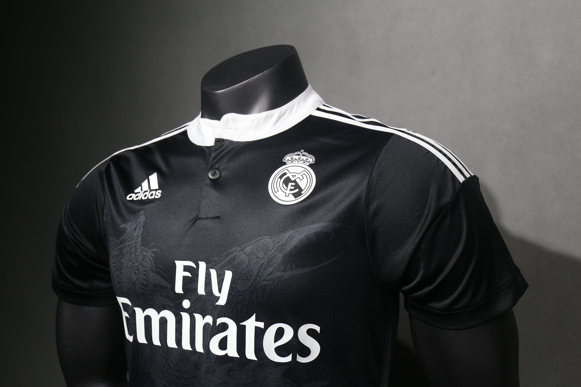 Camisa Real Madrid Third 14/15 (Versão Jogador Retrô)
