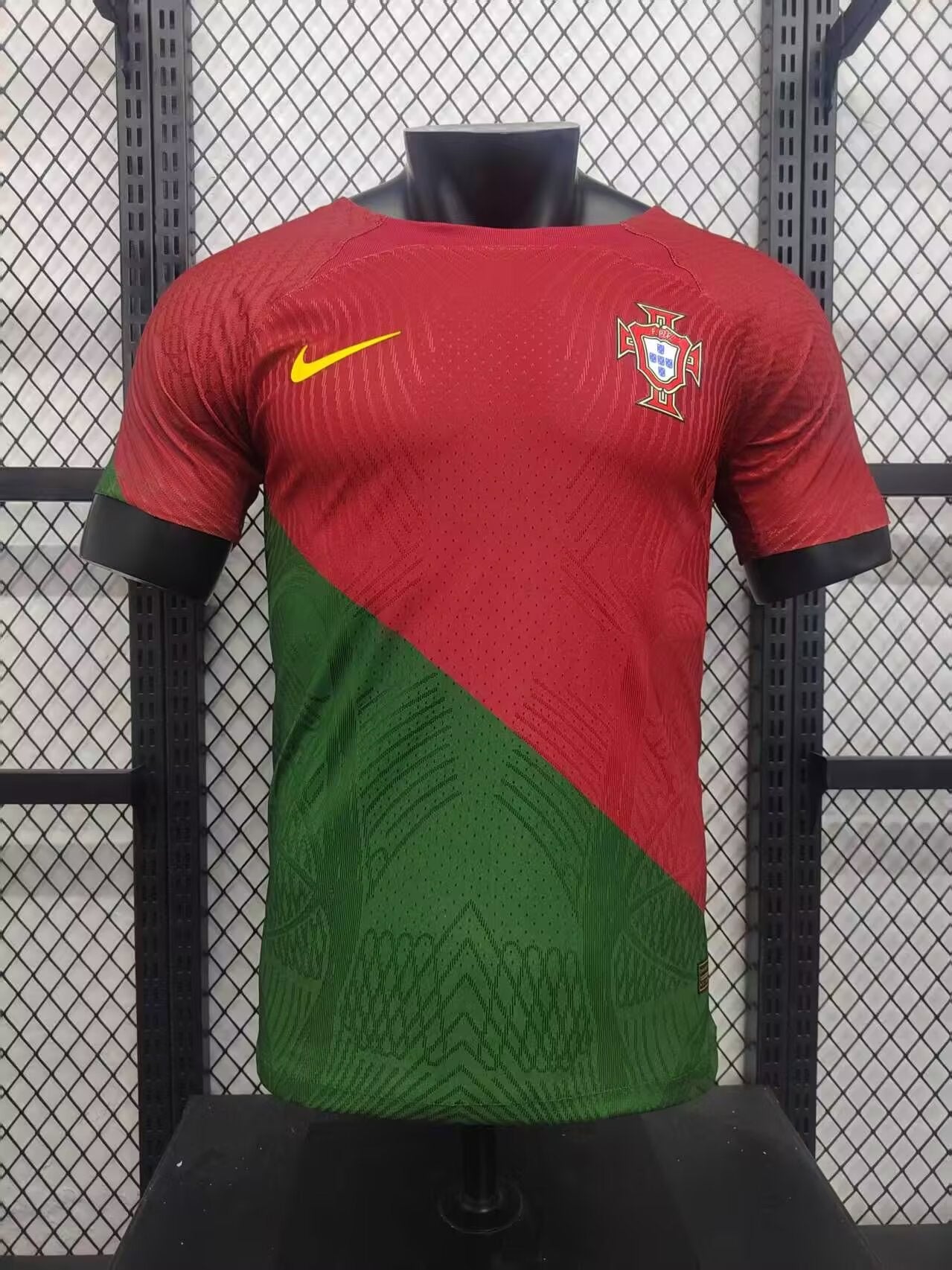 Camisa Seleção Portuguesa Home 2022 (Versão Jogador Retrô)