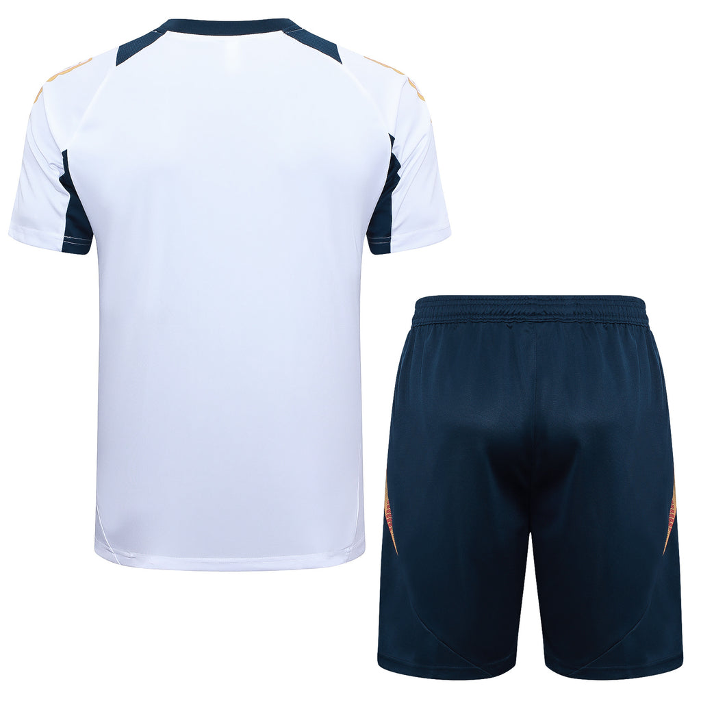 Kit Pre-Treino Real Madrid CF Conjunto Adulto/Infantil (Versão Torcedor)