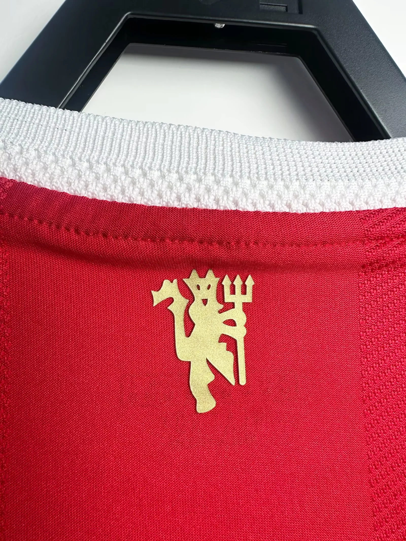 Camisa Manchester United Home 21/22 (Versão Manga Longa Jogador Retrô)