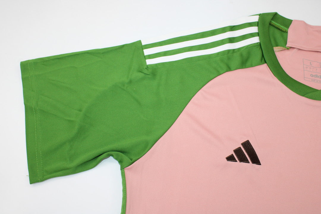 Camisa Seleção do Japão "Pink-Green" 22/23 (Versão Torcedor) | EDIÇÃO ESPECIAL