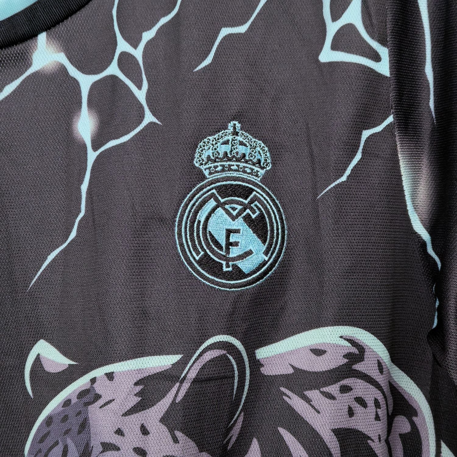 Camisa Real Madrid "Green Panther" 24/25 (Versão Torcedor) | EDIÇÃO ESPECIAL