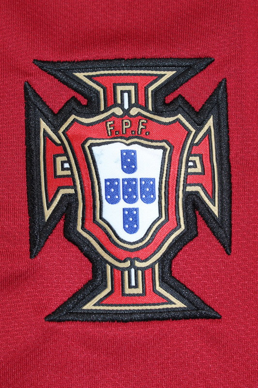 Camisa Seleção Portuguesa Home 2006  (Versão Manga Longa Torcedor Retrô)