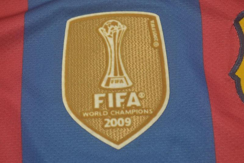 Camisa Barcelona Home 10/11 (Versão Manga Longa Retrô)