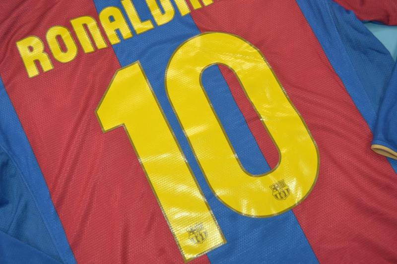 Camisa Barcelona Home 07/08 (Versão Manga Longa Retrô)