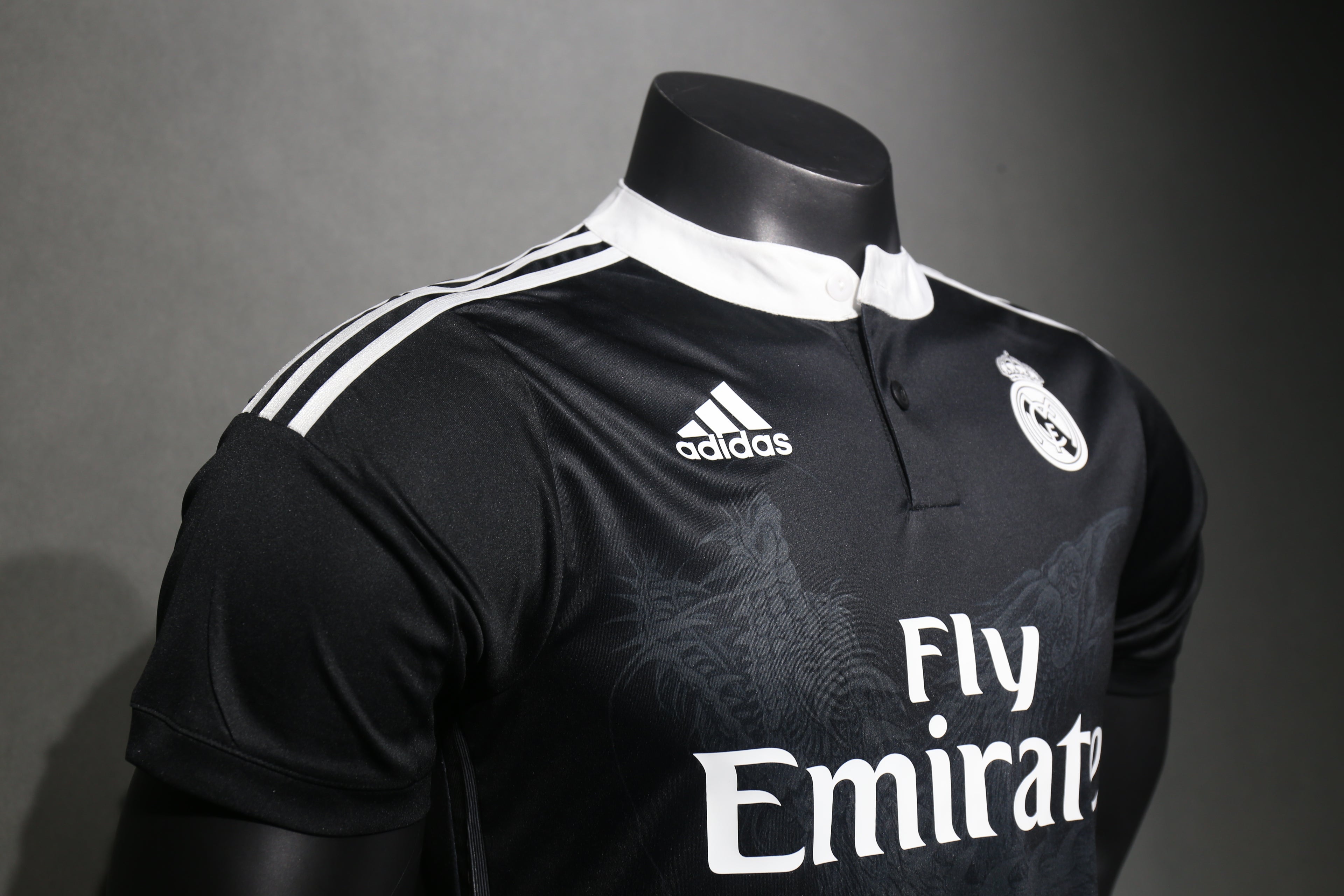 Camisa Real Madrid Third 14/15 (Versão Jogador Retrô)
