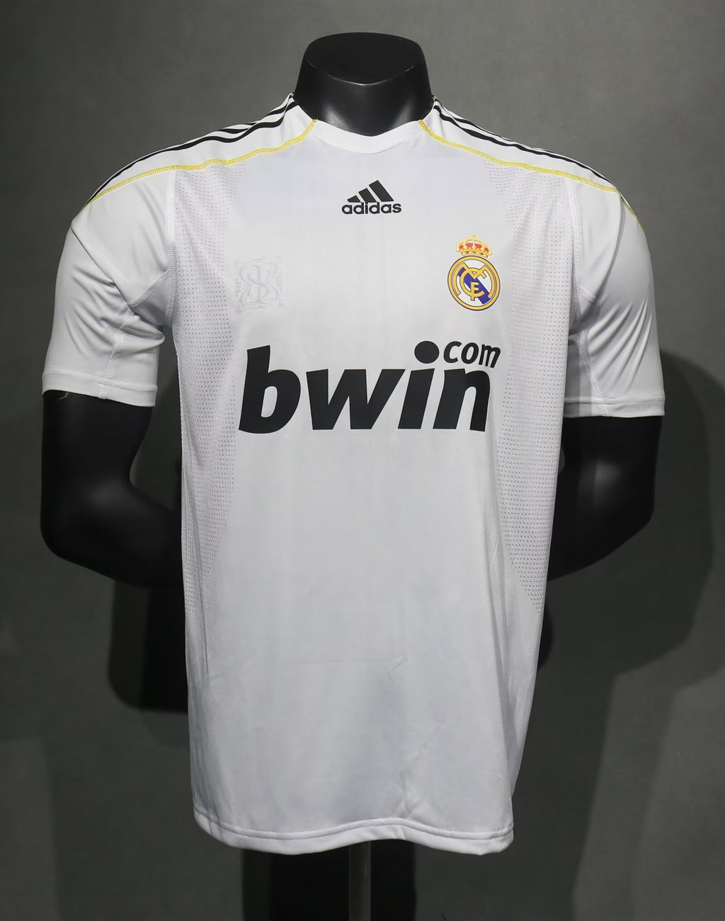 Real Madrid Home Shirt 09/10 (Retro Player Version) 