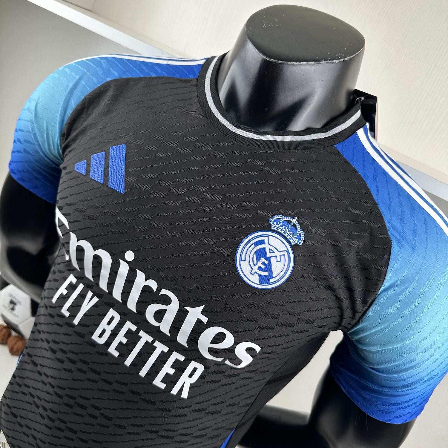 Camisa Real Madrid "Black Blue" 24/25 (Versão Jogador) | EDIÇÃO ESPECIAL