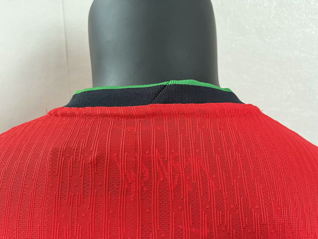 Camisa Seleção Portuguesa Home 2024 (Versão Manga Longa Jogador)
