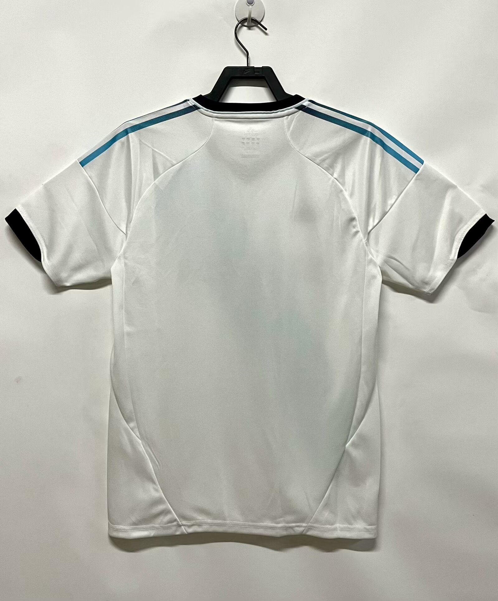 Chelsea FC Home Shirt 03/05 (Retro Fan Version)