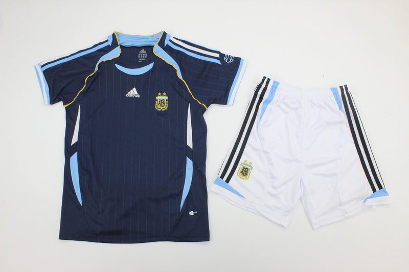 Kit Seleção Argentina Away 2006 Conjunto Infantil (Versão Retrô)