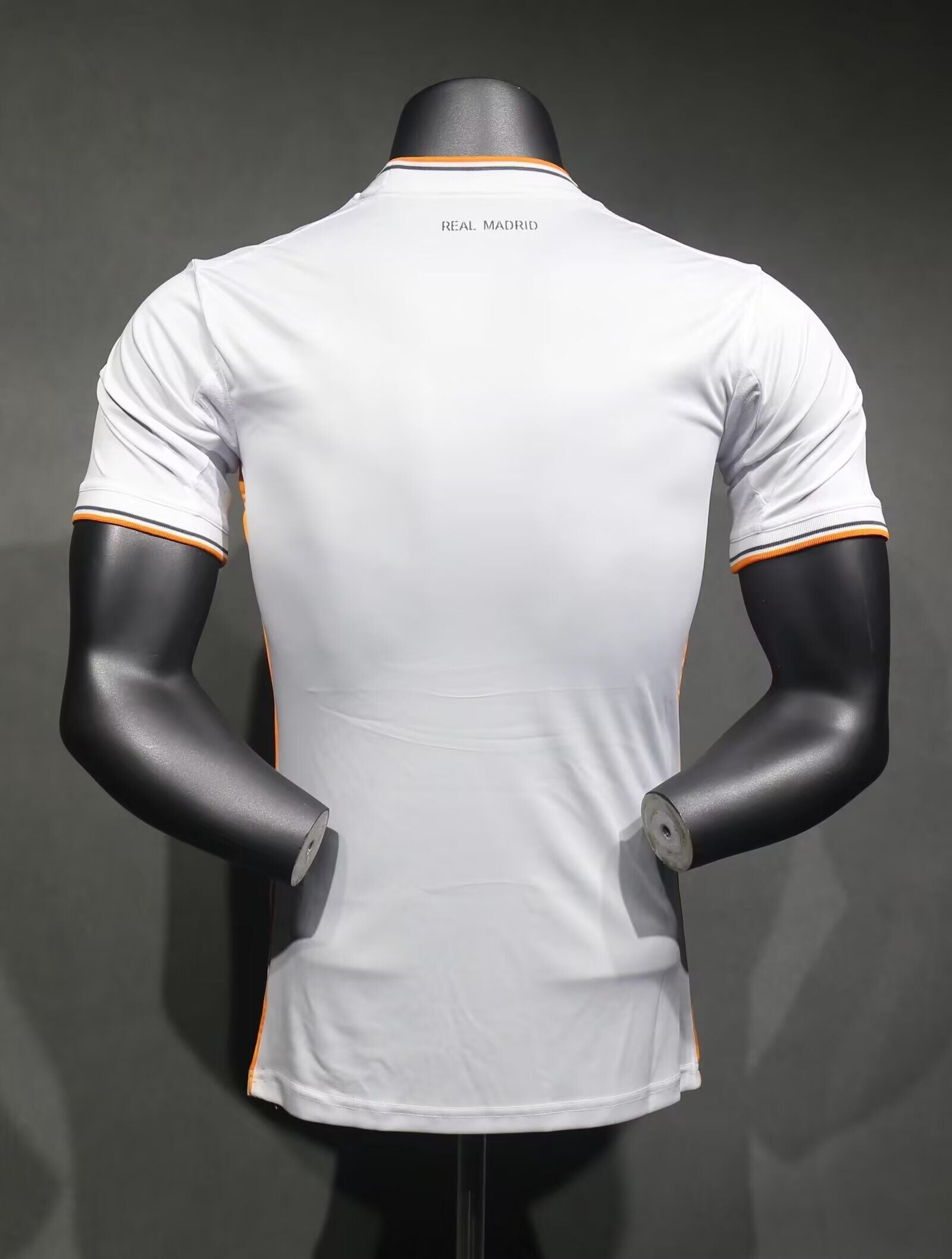 Camisa Real Madrid Home 13/14 (Versão Jogador Retrô)