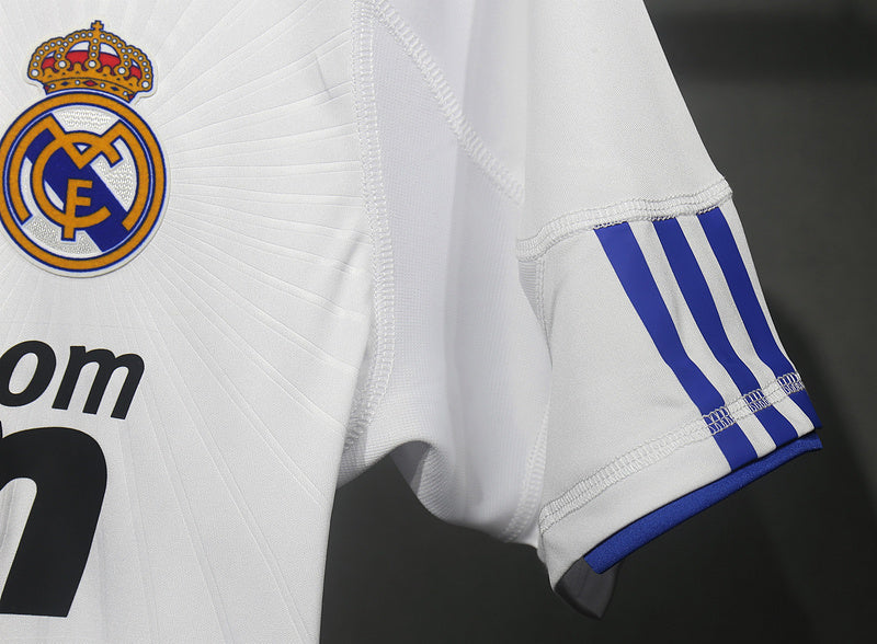 Camisa Real Madrid Home 10/11 (Versão Jogador Retrô)