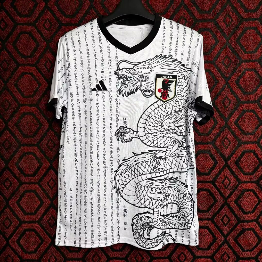 Camisa Seleção do Japão "Lyrics-Dragon Style" 24/25 (Versão Torcedor) | EDIÇÃO ESPECIAL