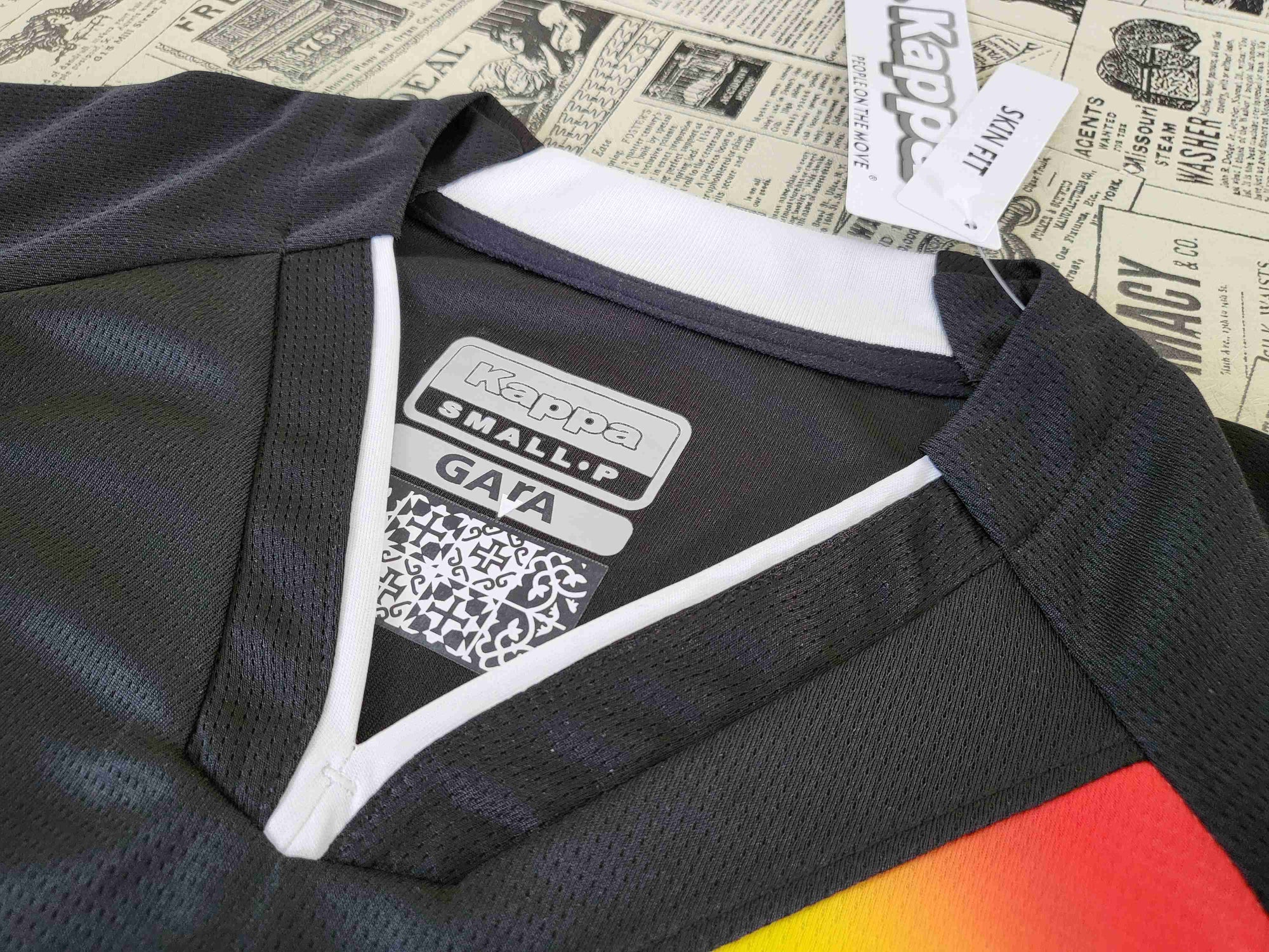 Camisa Feminina CR Vasco da Gama "Rainbow" 23/24 (Versão Torcedor) | EDIÇÃO ESPECIAL