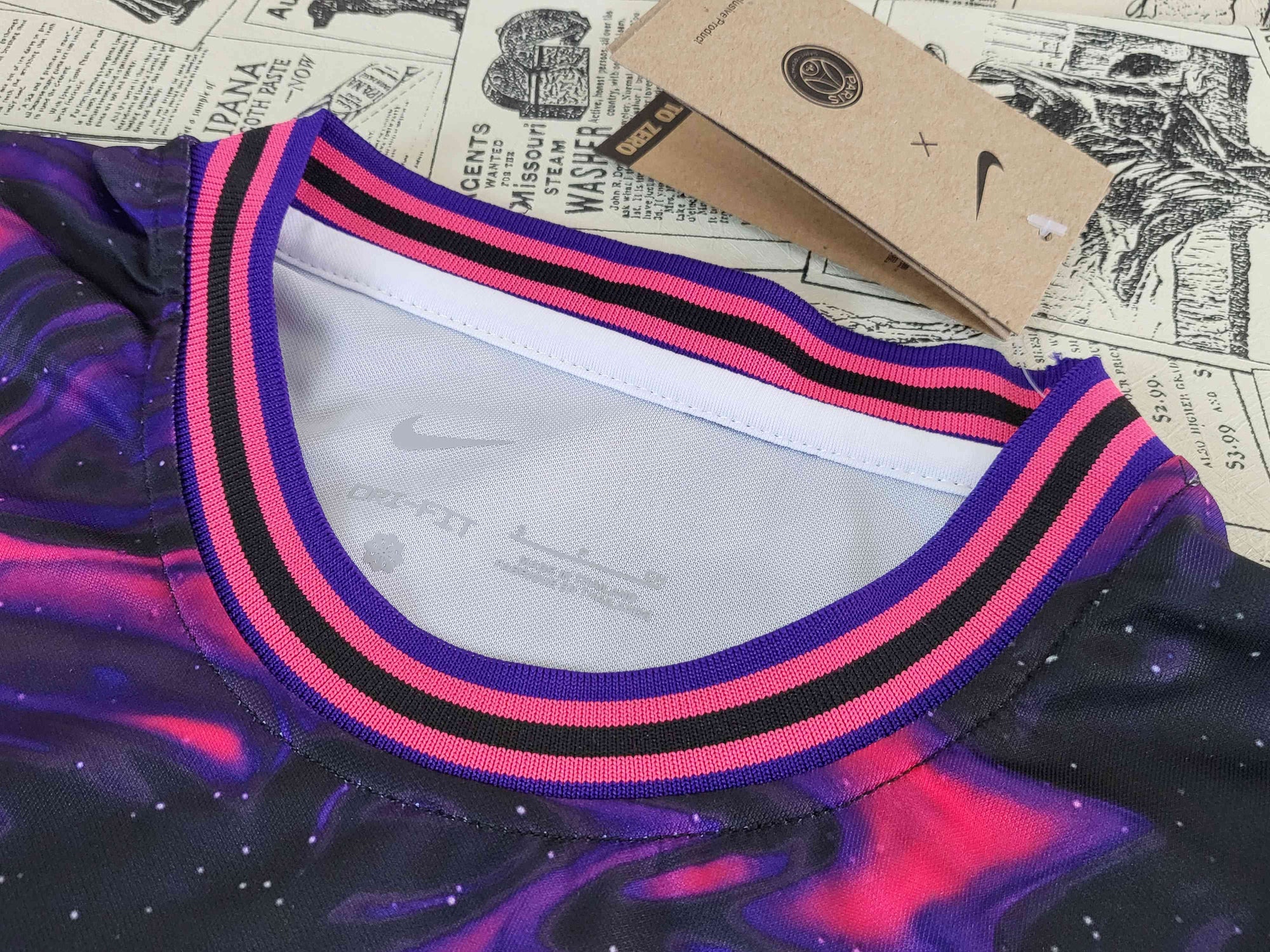 Camisa Paris Saint-Germain "Purple Flame" 23/24 (Versão Jogador) | EDIÇÃO ESPECIAL