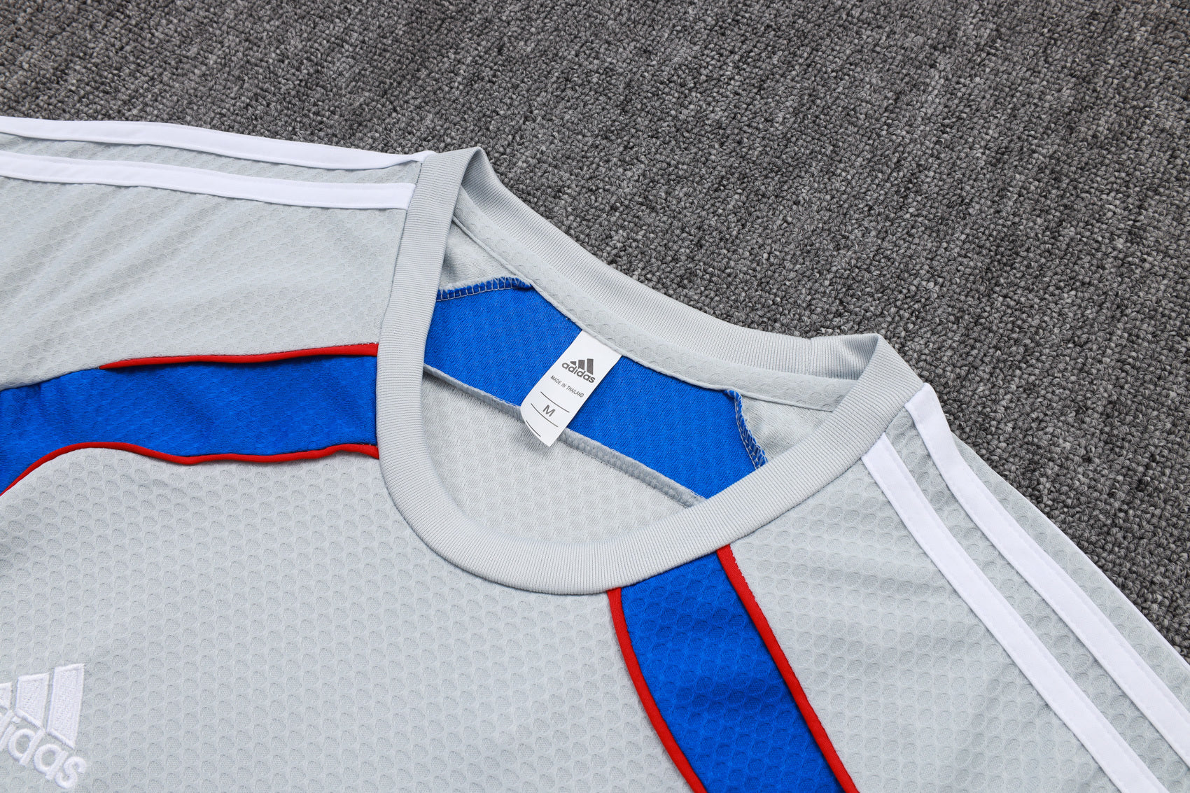 Chelsea FC Home Shirt 03/05 (Retro Fan Version)