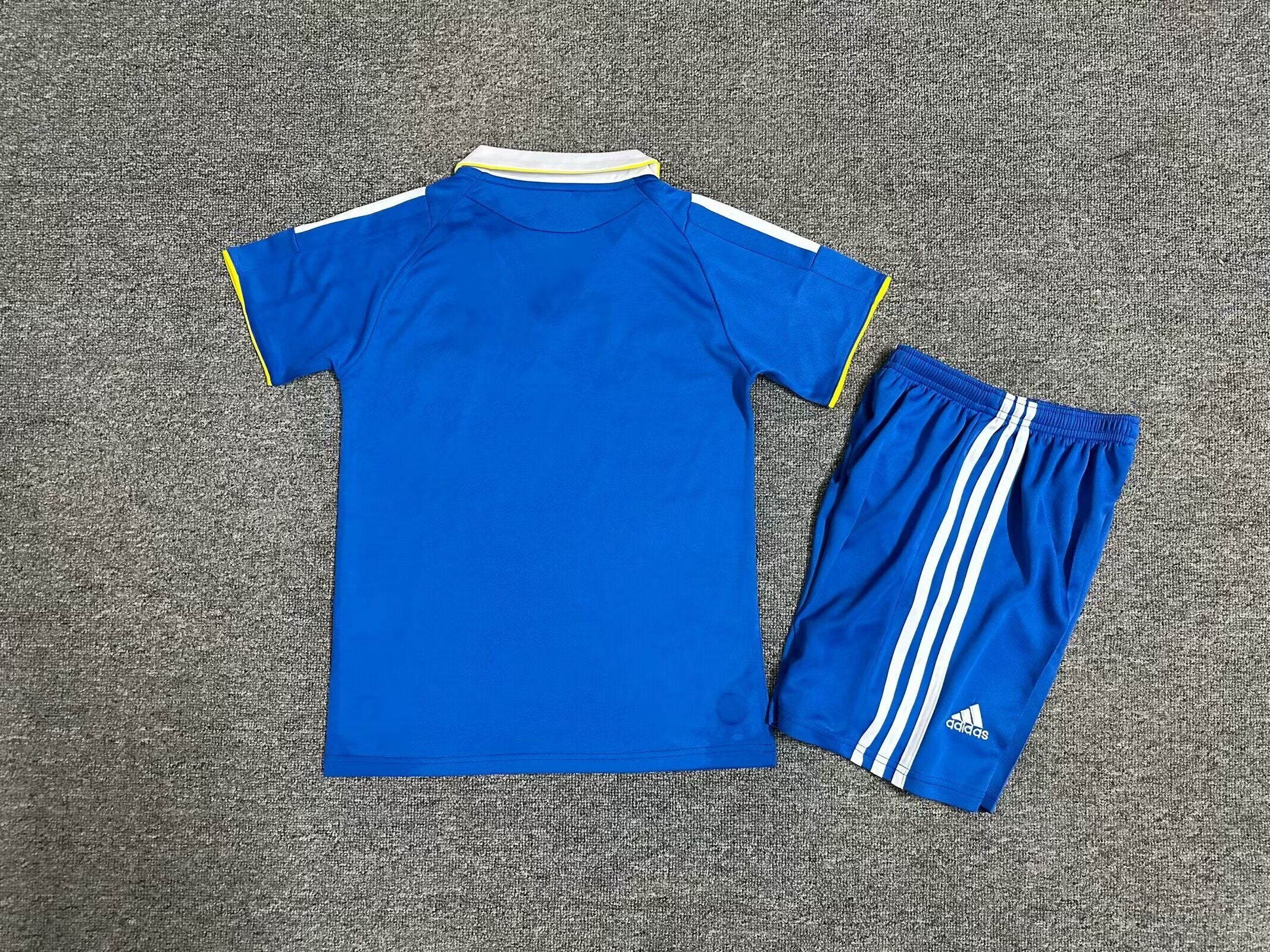 Chelsea FC Home Shirt 03/05 (Retro Fan Version)
