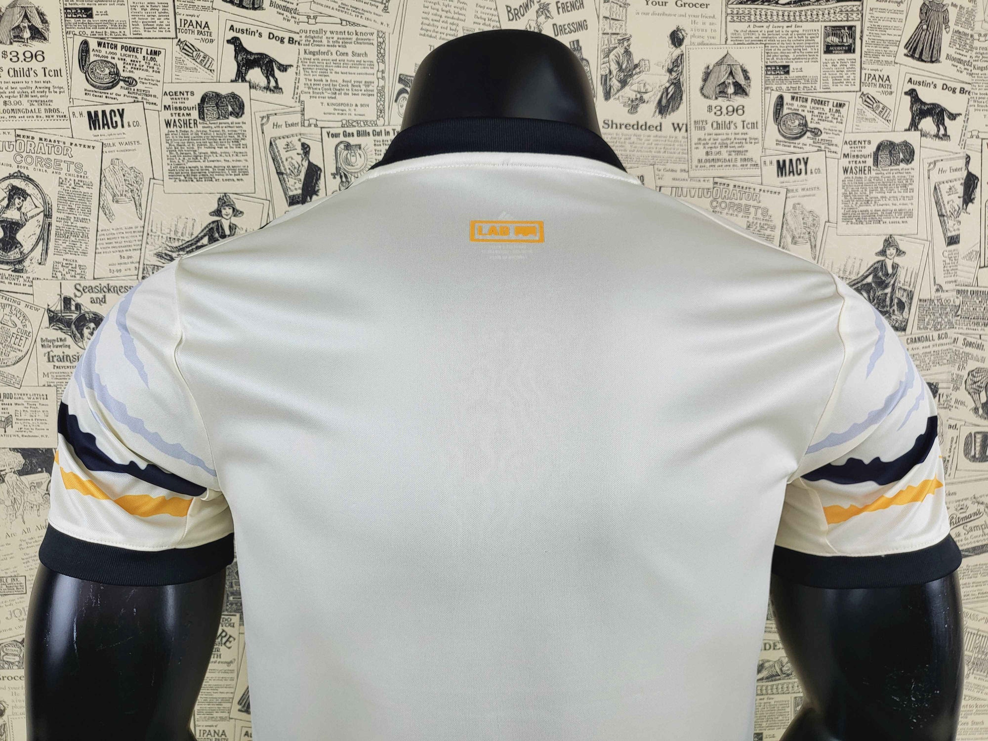 Camisa Clube Atlético Mineiro "RAIZ A LUTA" 23/24 (Versão Torcedor) | EDIÇÃO ESPECIAL