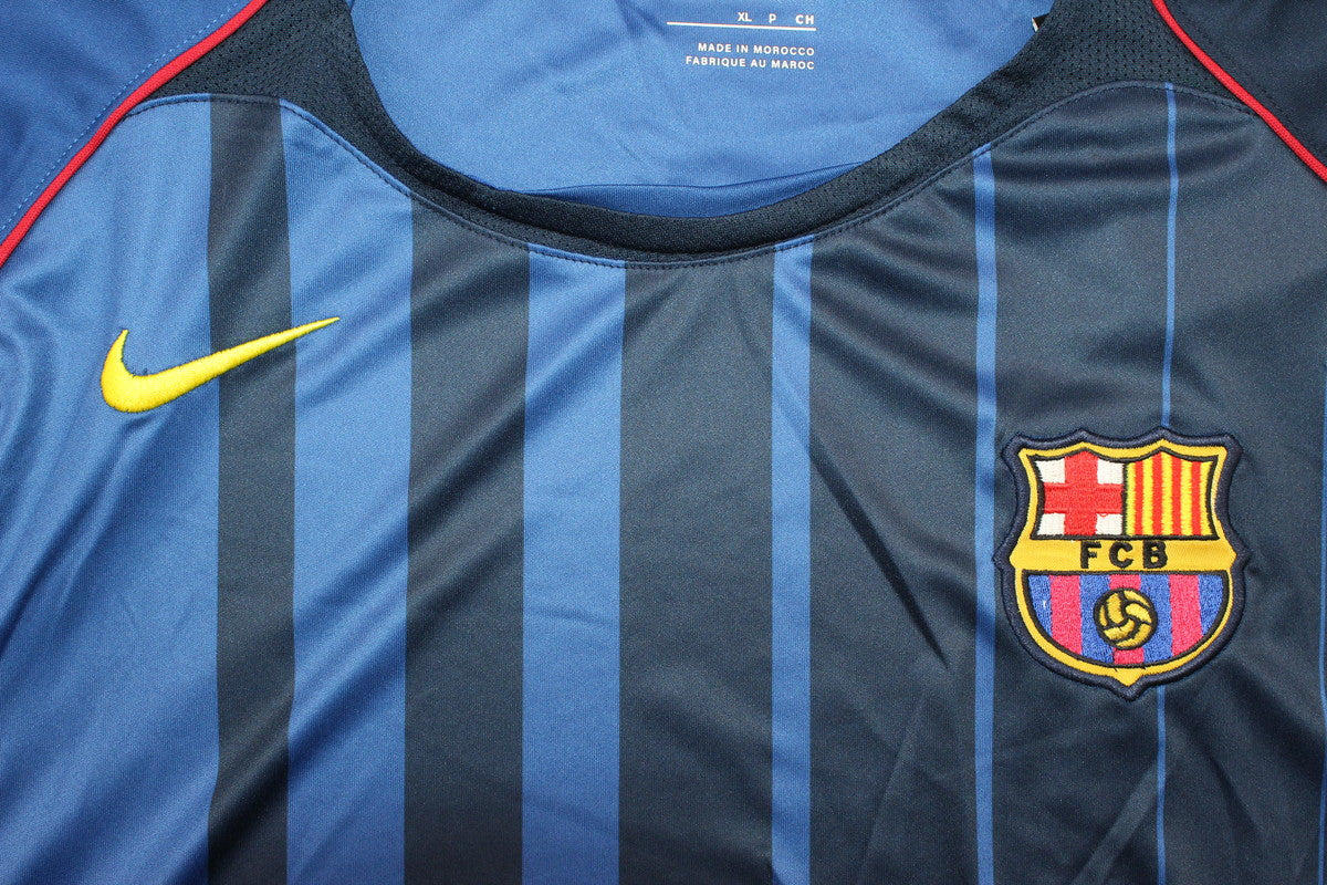 Camisa Barcelona Third 05/06 (Versão Retrô)