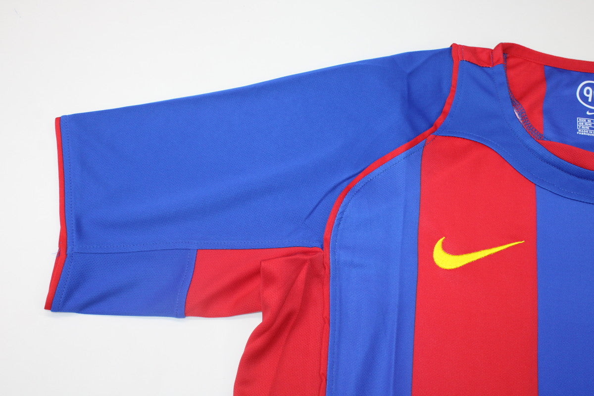 Camisa Barcelona Home 04/05 (Versão Retrô)