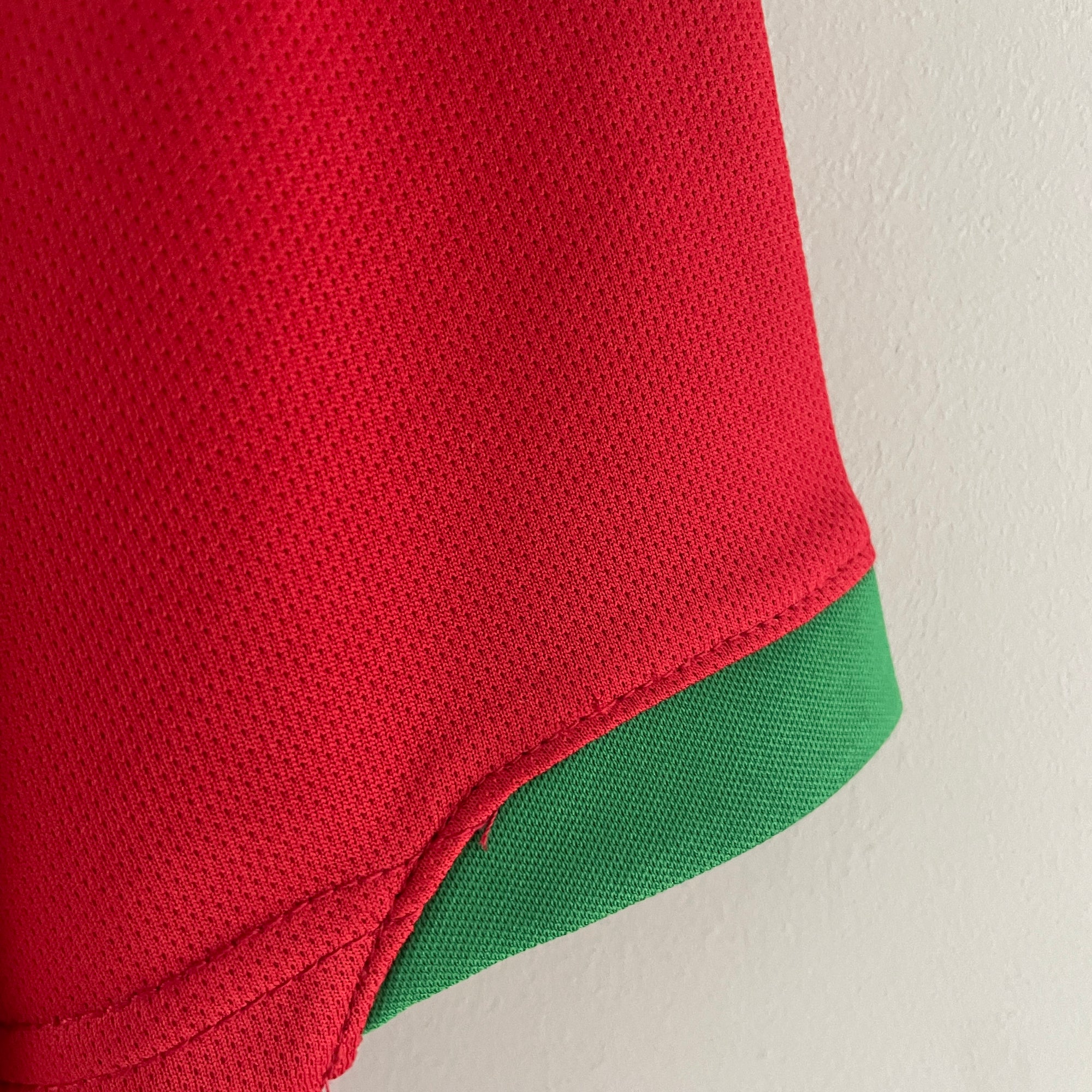 Camisa Seleção Portuguesa Home 2006 (Versão Torcedor Retrô)