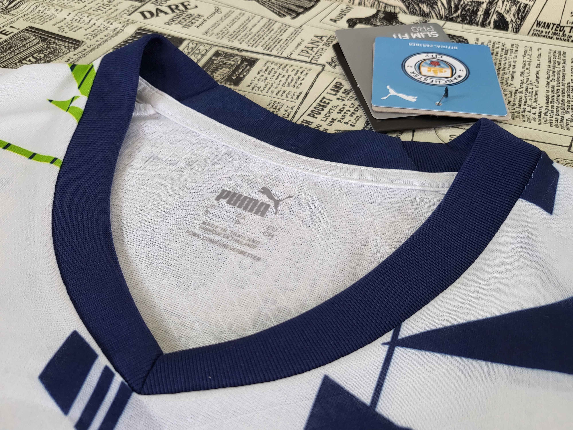 Camisa Manchester City "Green, White and Blue" 23/24 (Versão Jogador) | EDIÇÃO ESPECIAL