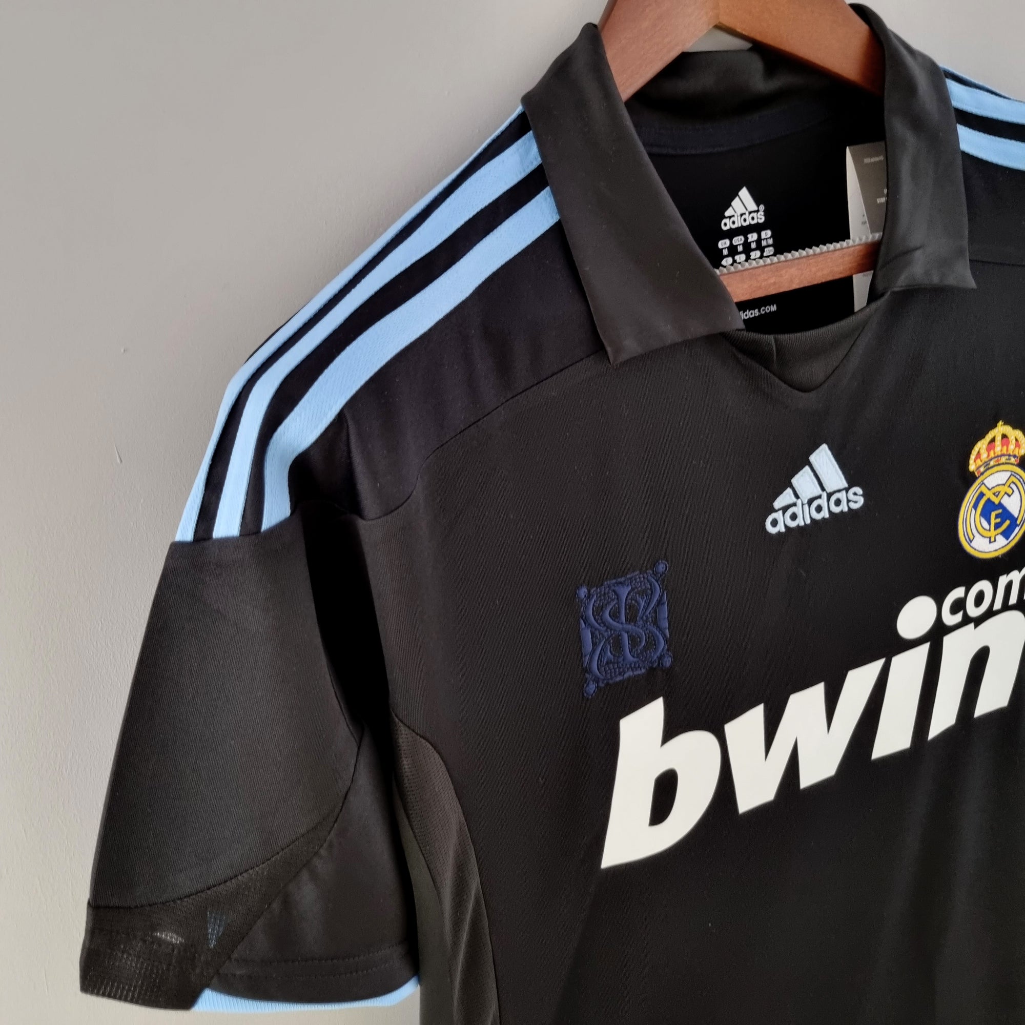 Camisa Real Madrid Away 09/10 (Versão Retrô)