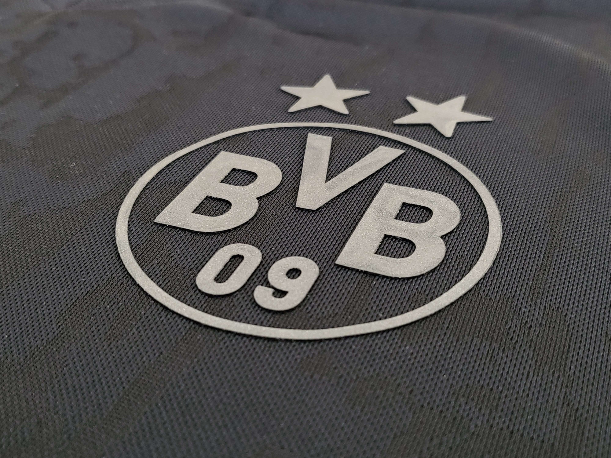Camisa Borussia Dortmund "Dark Style" 23/24 (Versão Torcedor) | EDIÇÃO ESPECIAL
