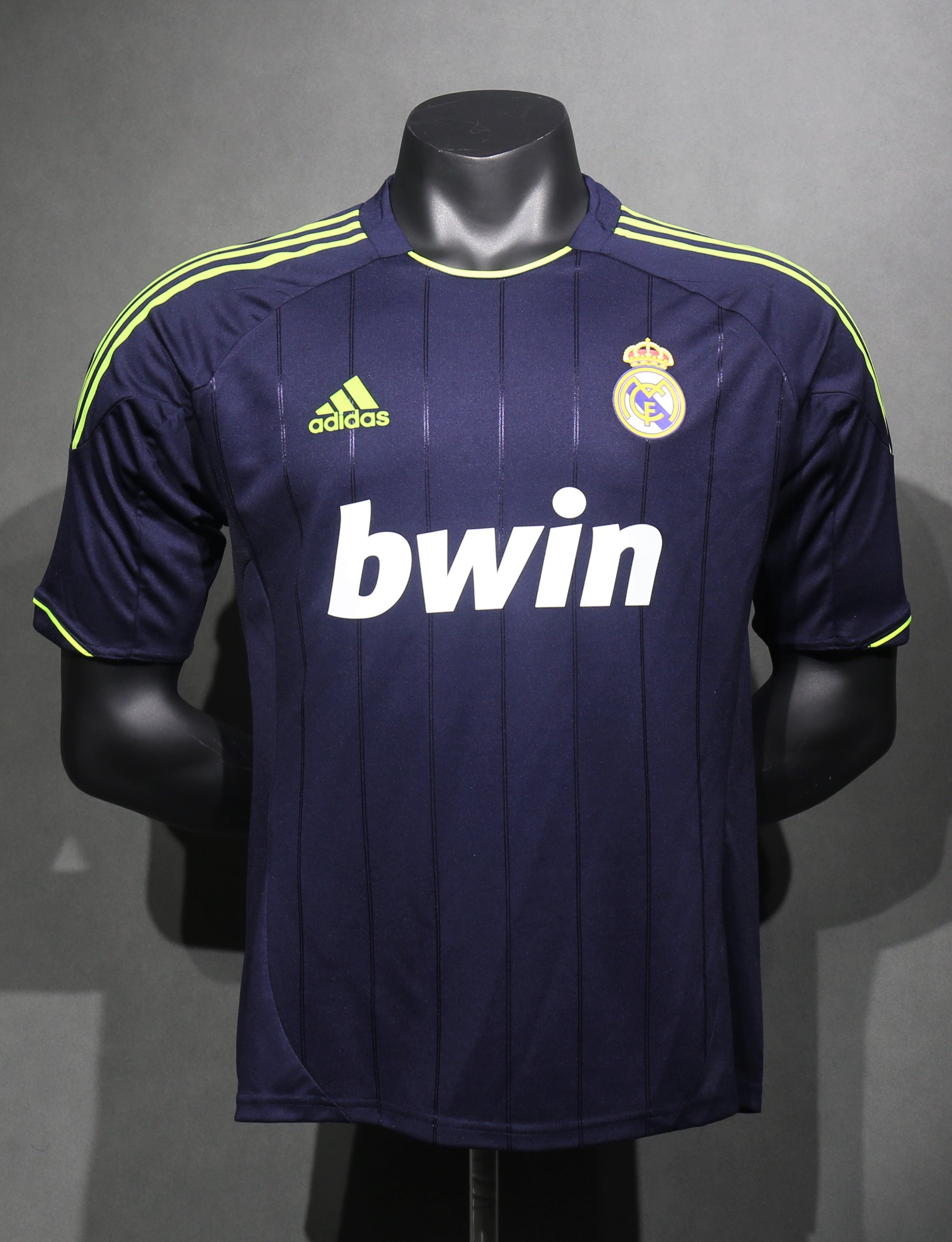 Camisa Real Madrid Away 12/13 (Versão Jogador Retrô)